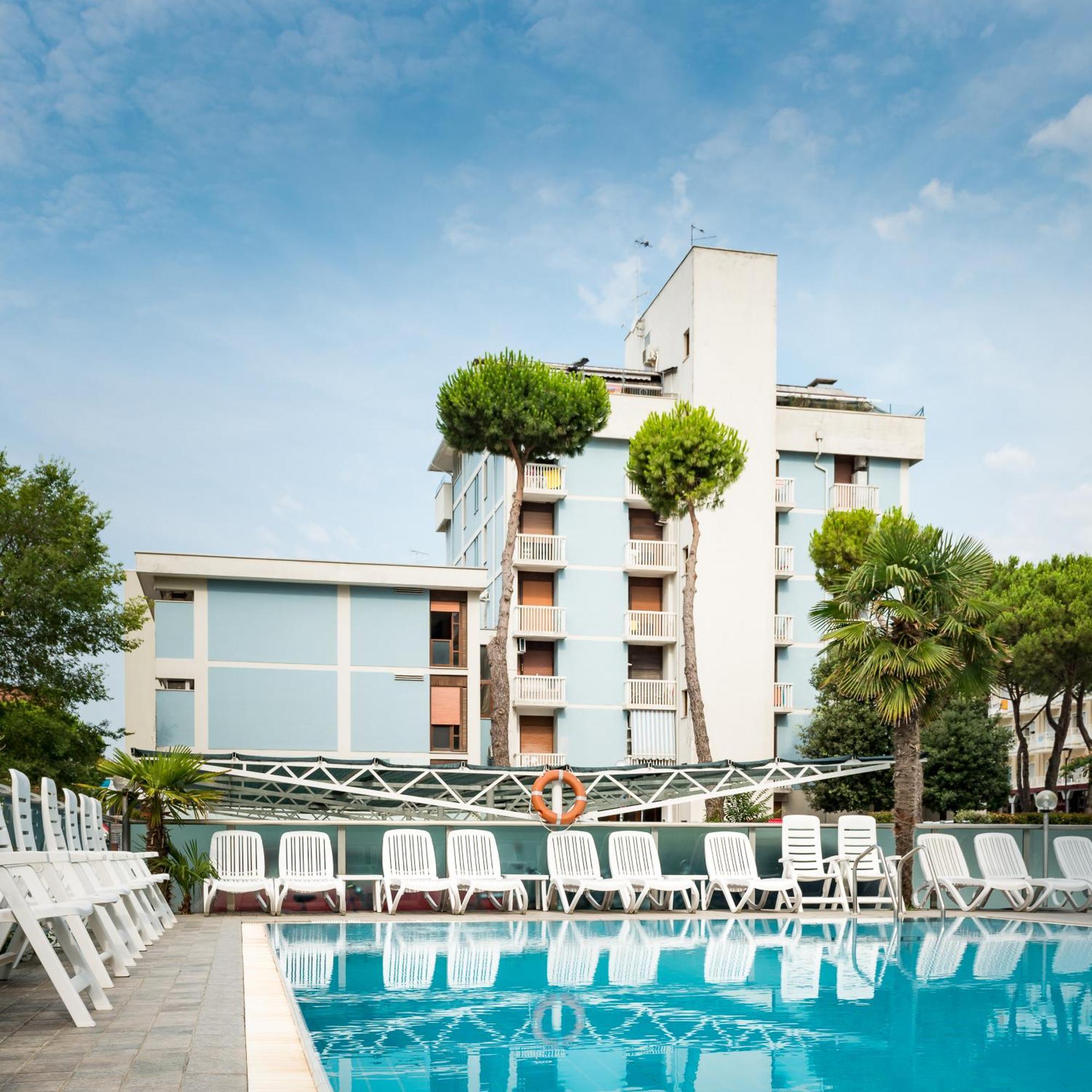 Residence Bristol 比比翁 外观 照片